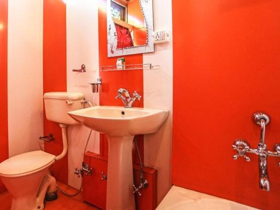 New Lakes Crown Group Of Houseboats Srīnagar Pokoj fotografie
